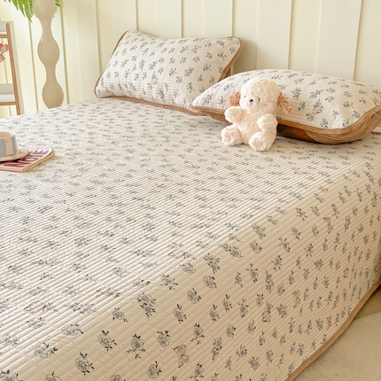 91家纺网 家纺一手货源 找家纺 玉海棠 玉海棠 2024新款针织棉加绒床盖 蝶恋花