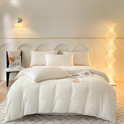 91家纺网 家纺一手货源 找家纺 （总）2024新款牛奶绒雕花麻绳款三件套四件套