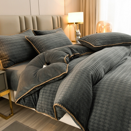 菡宝 2024新款贝壳边雕花绒四件套 菱形格-深灰