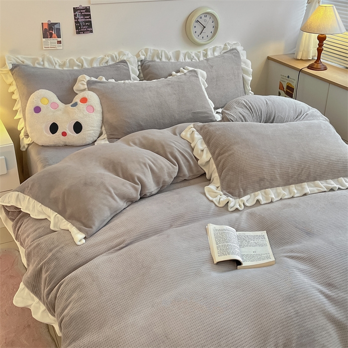 91家纺网 家纺一手货源 找家纺 星座家纺 2025新款华夫格花边款牛奶绒四件套 华夫格-火山灰