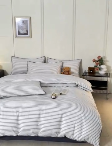 91家纺网 家纺一手货源 找家纺 吉象家纺 2024新款A类全棉色织水洗棉贝壳边三角针四件套    时光横条