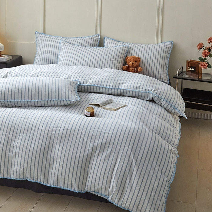 91家纺网 家纺一手货源 找家纺 吉象家纺 2024新款A类全棉色织水洗棉贝壳边三角针四件套    时光浅蓝