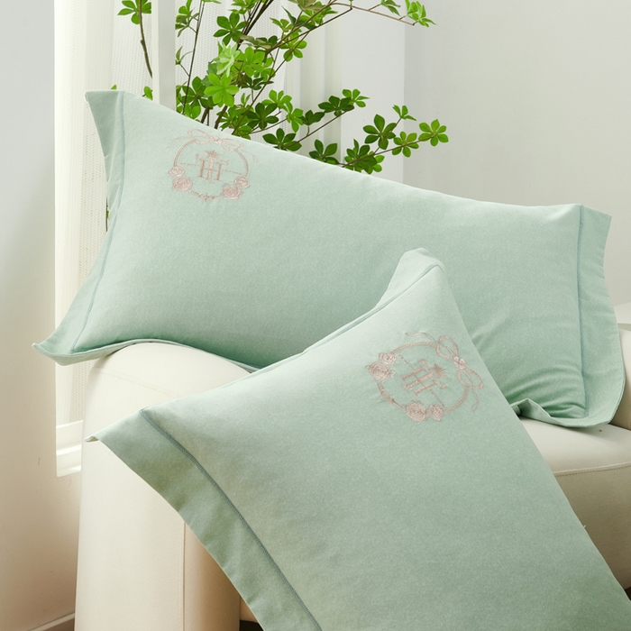 91家纺网 家纺一手货源 找家纺 U品汇 2024新品生态加厚长绒棉纯棉绣花40S全棉磨毛刺绣四件套宽边款 梵诗迪-青翠绿