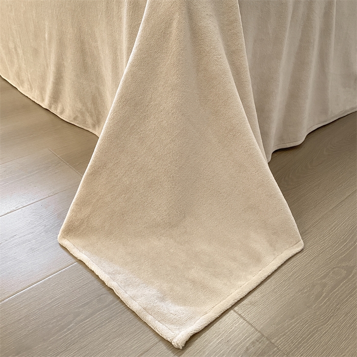 91家纺网 家纺一手货源 找家纺 启程家纺 2024新款A类加厚北极绒拼牛奶绒字母刺绣四件套 北极绒-豆沙+米灰