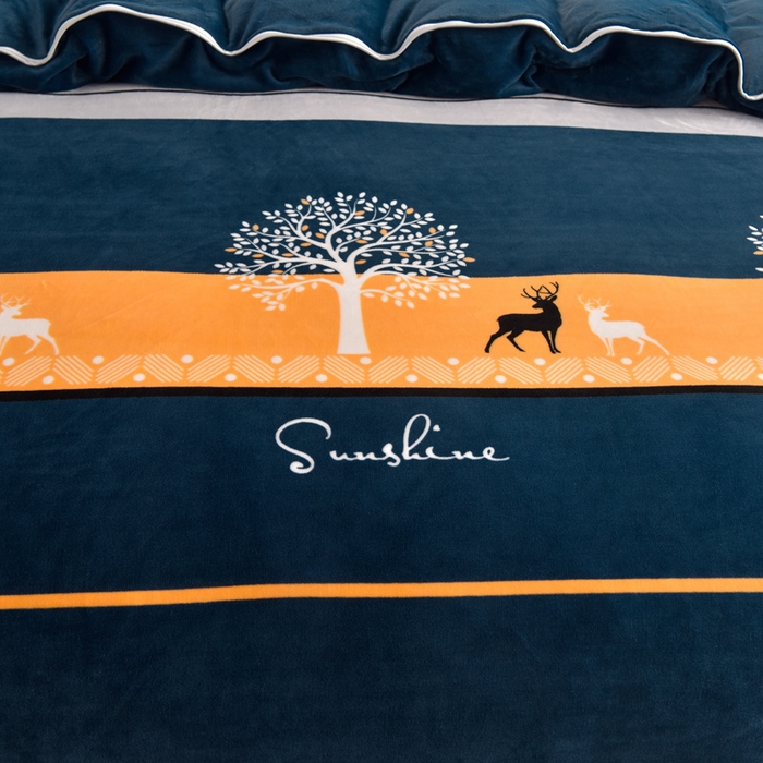 91家纺网 家纺一手货源 找家纺 绒宴 2025新款8.5斤牛奶绒金貂法莱绒床裙款保暖四件套 秋日森林-鹿