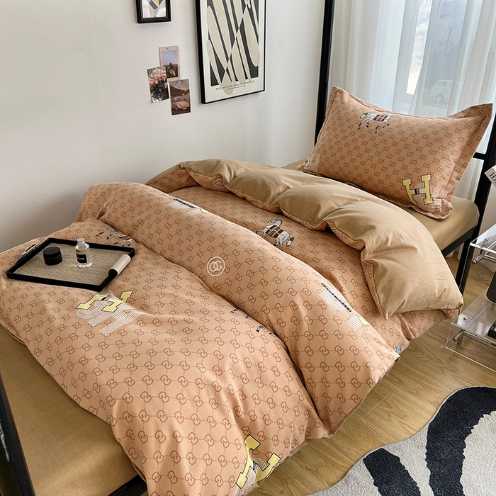 91家纺网 家纺一手货源 找家纺 慕木 2025新款A类印花阳光暖绒棉高克重170克学生宿舍床三件套被芯床垫枕芯上下铺六件套 爱马仕-咖