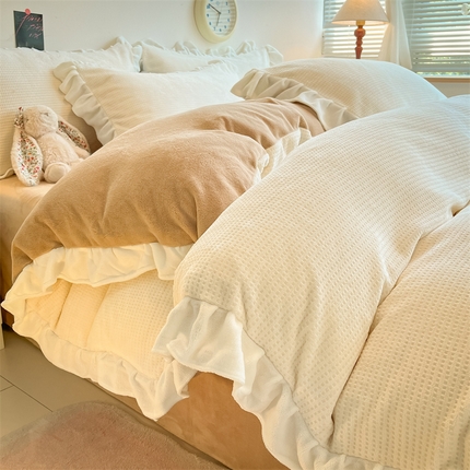 91家纺网 家纺一手货源 找家纺 （总）星座家纺 2025新款华夫格花边款牛奶绒四件套