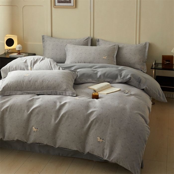 91家纺网 家纺一手货源 找家纺 启程家纺 2024全棉生态磨毛印花四件套 梅西-灰