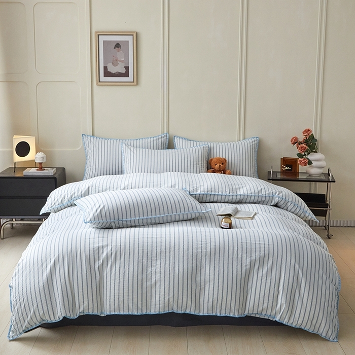 91家纺网 家纺一手货源 找家纺 吉象家纺 2024新款A类全棉色织水洗棉贝壳边三角针四件套    时光浅蓝