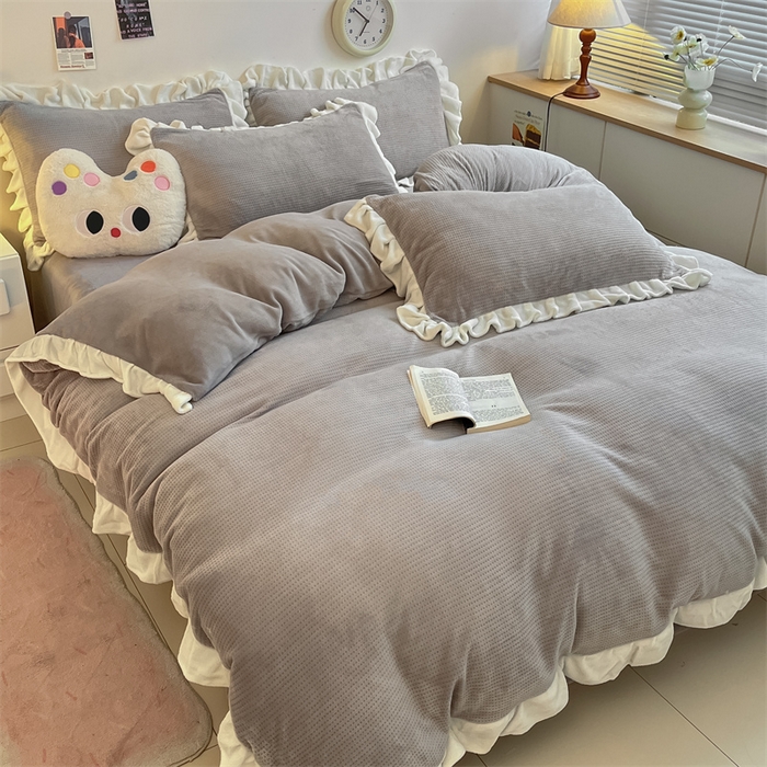 91家纺网 家纺一手货源 找家纺 星座家纺 2025新款华夫格花边款牛奶绒四件套 华夫格-火山灰