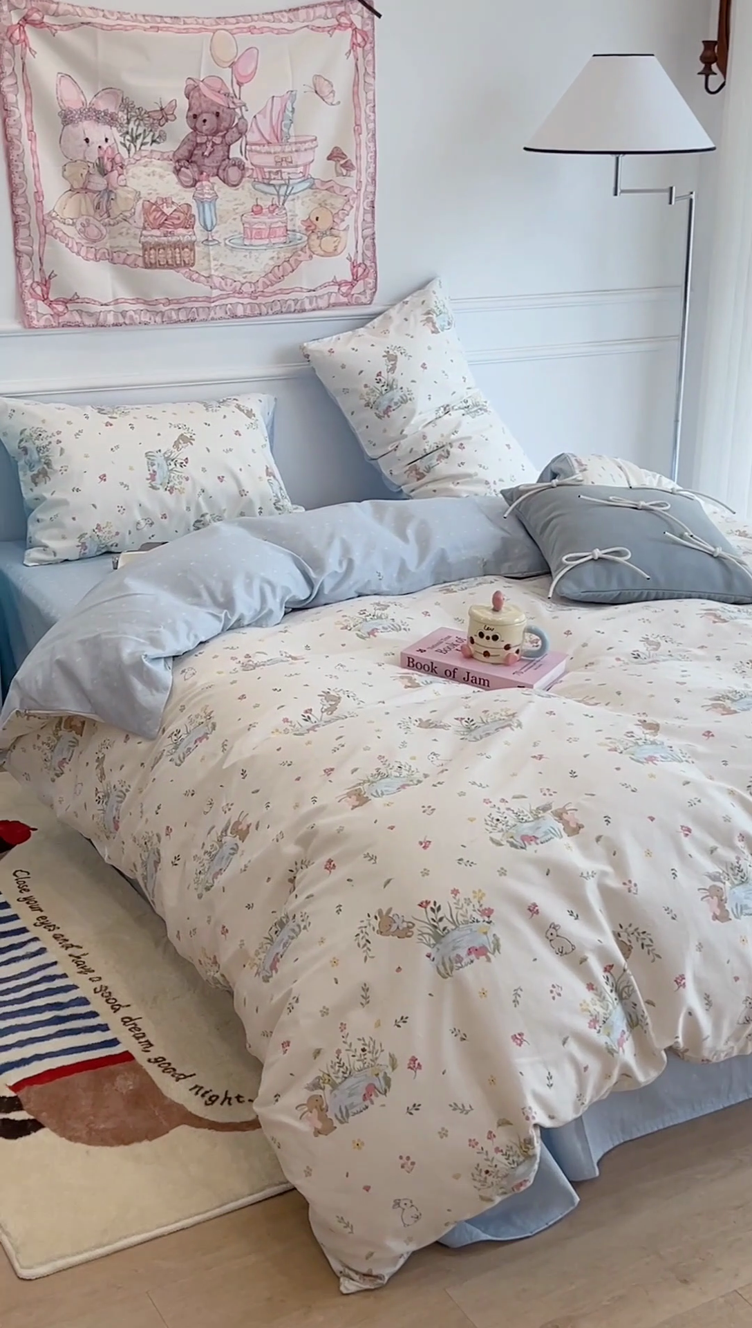 91家纺网 家纺一手货源 找家纺 昔可家纺 2024新款13372全棉亲肤四件套-小清新系列 兔兔的游园会