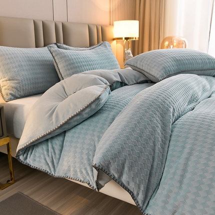 菡宝 2024新款贝壳边雕花绒四件套 菱形格-雾蓝