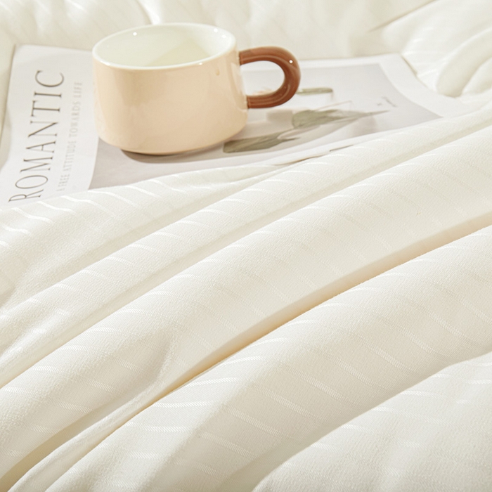 91家纺网 家纺一手货源 找家纺 森璐家纺 2024新款1原棉提花大豆子母被（提供买家秀） 奶昔白