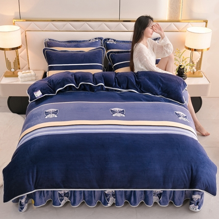 91家纺网 家纺一手货源 找家纺 芯诗曼2025新款8.5斤直播热款高克重牛奶绒法莱绒水晶金貂法莱绒四件套格子兔