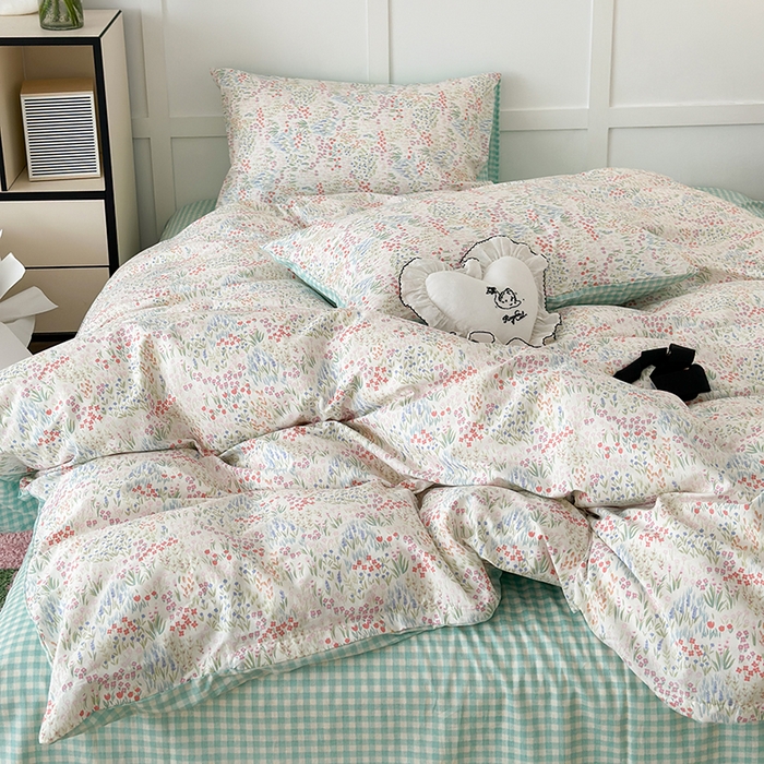 91家纺网 家纺一手货源 找家纺 昔可家纺 2024新款13372全棉亲肤四件套-小花系列 春日小花