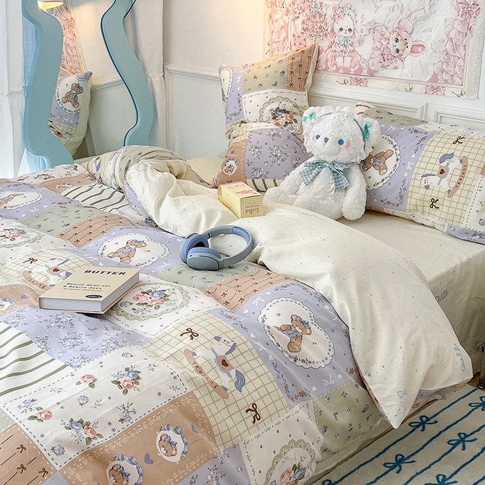 91家纺网 家纺一手货源 找家纺 昔可家纺 2024新款13070全棉四件套系列第二批 木马莉丝熊