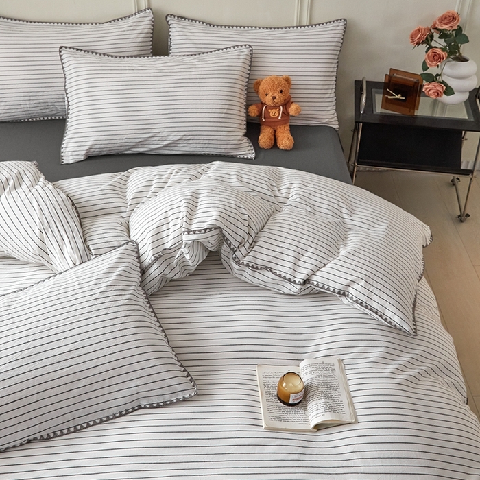 91家纺网 家纺一手货源 找家纺 吉象家纺 2024新款A类全棉色织水洗棉贝壳边三角针四件套    时光横条