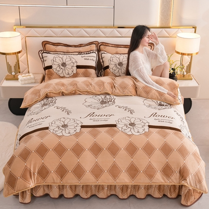 91家纺网 家纺一手货源 找家纺 芯诗曼2025新款8.5斤直播热款高克重牛奶绒法莱绒水晶金貂法莱绒四件套一生相伴