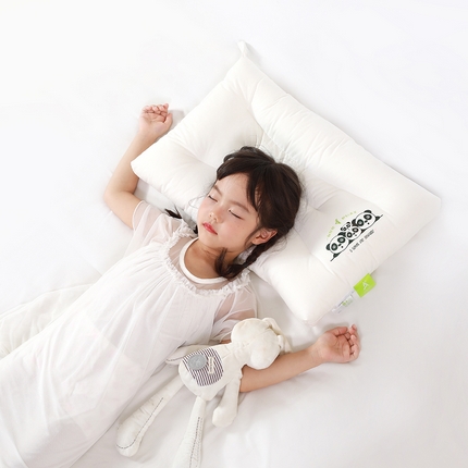 91家纺网 家纺一手货源 找家纺 乐可 2024新款儿童熊猫分区枕学生枕 枕头枕芯-风格二 T1-儿童枕/熊猫分区枕【单只装】