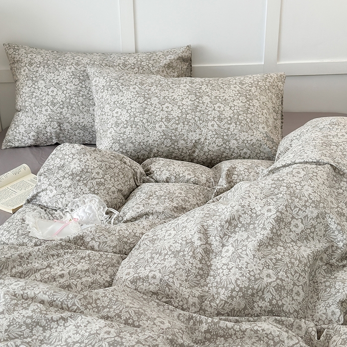 91家纺网 家纺一手货源 找家纺 昔可家纺 2024新款13372全棉亲肤四件套-小花系列 社桑花园