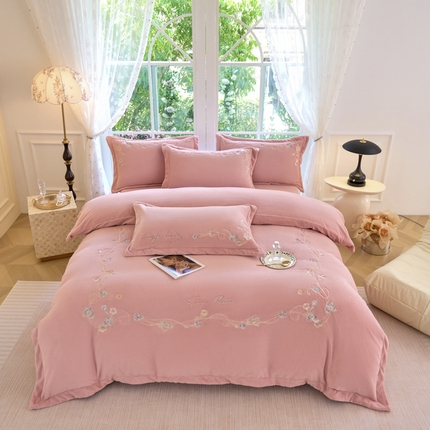 91家纺网 家纺一手货源 找家纺 2024新款秋冬新品牛奶绒四件套-蝴蝶兰 蝴蝶兰-粉