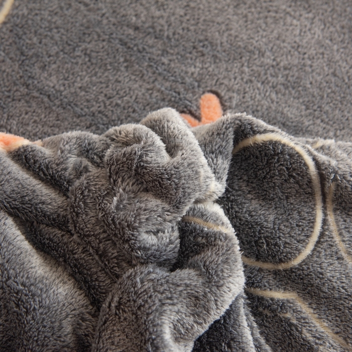 91家纺网 家纺一手货源 找家纺 慕梵家居 2024新款雪花绒多功能包边毛毯 泰迪熊