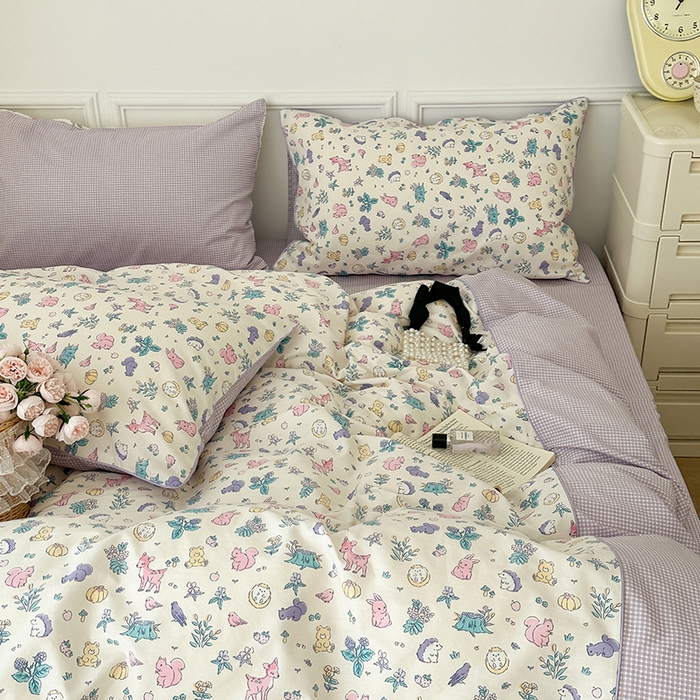 91家纺网 家纺一手货源 找家纺 昔可家纺 2024新款全棉拼接嵌绳款四件套 麋鹿森林