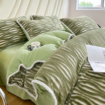 91家纺网 家纺一手货源 找家纺 （总）首选家纺 2024新款兔毛绒雕花款四件套