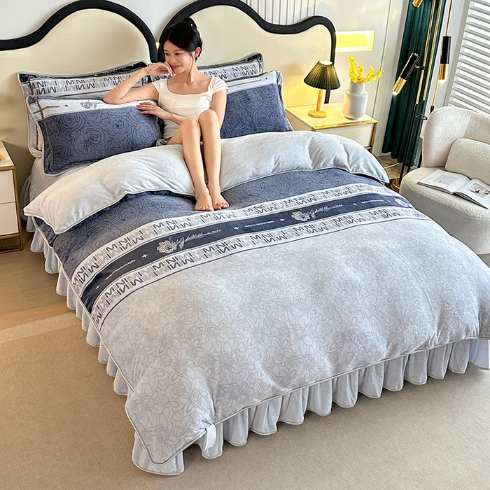 91家纺网 家纺一手货源 找家纺 爱洛 2024新款日产过万爆款印花牛奶绒四件套 北欧风