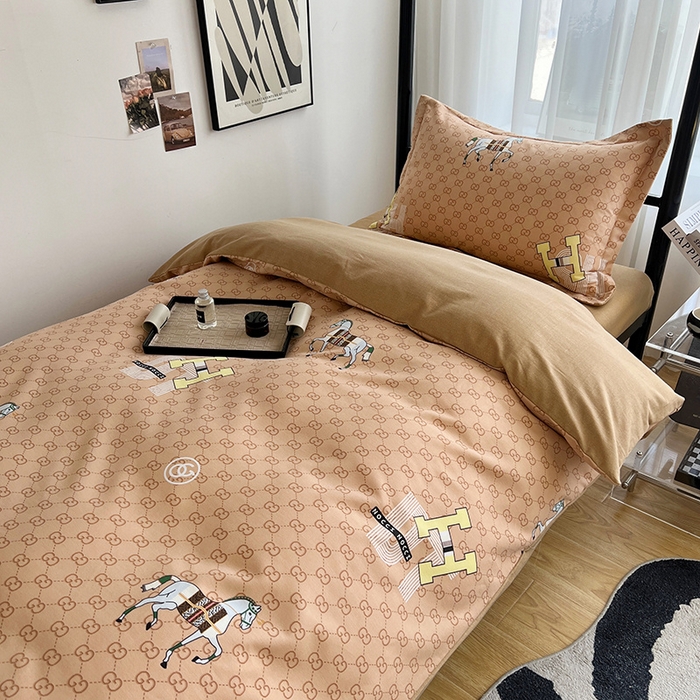 91家纺网 家纺一手货源 找家纺 慕木 2025新款A类印花阳光暖绒棉高克重170克学生宿舍床三件套被芯床垫枕芯上下铺六件套 爱马仕-咖