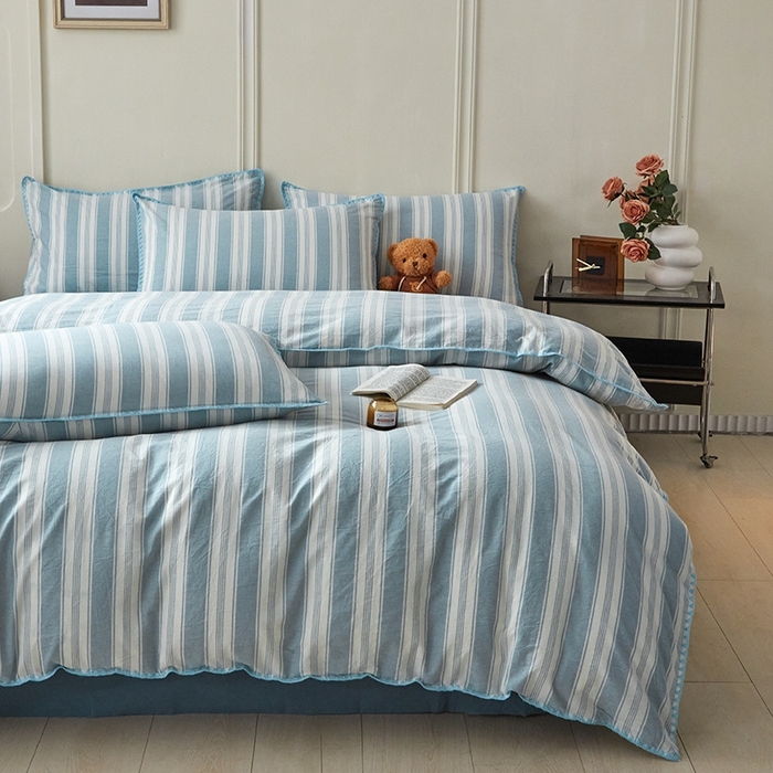 91家纺网 家纺一手货源 找家纺 吉象家纺 2024新款A类全棉色织水洗棉贝壳边三角针四件套    青春浅蓝