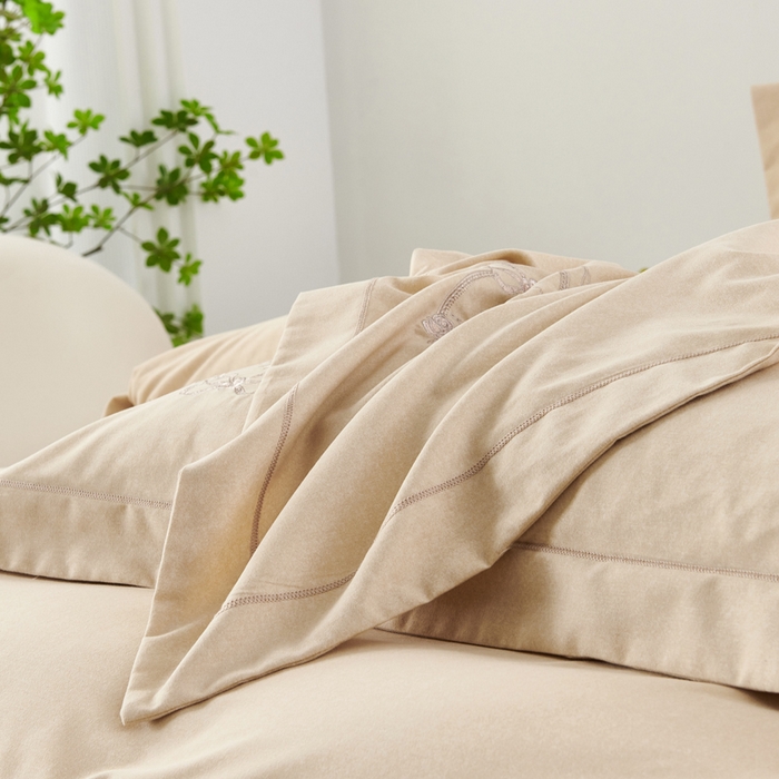 91家纺网 家纺一手货源 找家纺 U品汇 2024新品生态加厚长绒棉纯棉绣花40S全棉磨毛刺绣四件套宽边款 梵诗迪 -香槟金