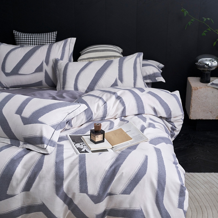 91家纺网 家纺一手货源 找家纺 XIWEN-希文家纺 2024新款全棉印花陶瓷磨毛四件套-第二批 魅影-灰