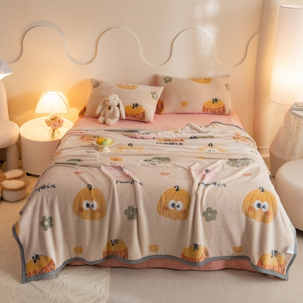 91家纺网 家纺一手货源 找家纺 慕梵家居 2024新款雪花绒多功能包边毛毯 小南瓜