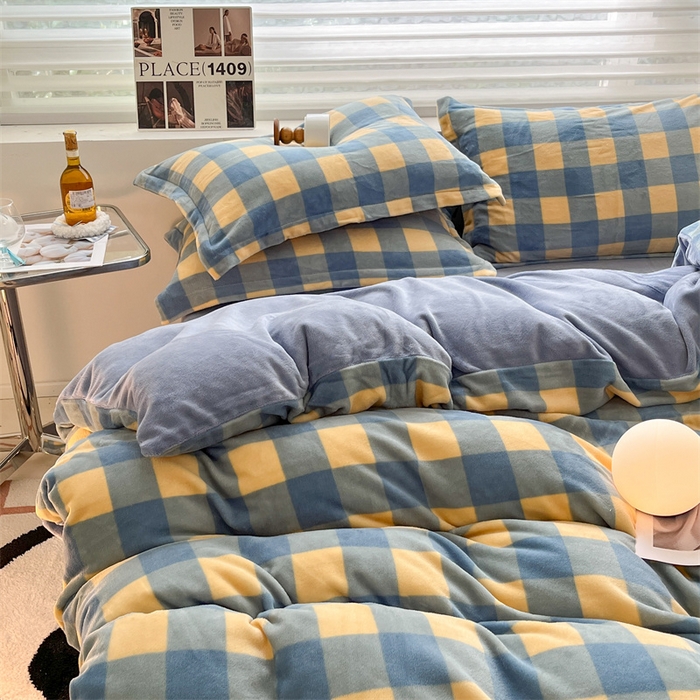 91家纺网 家纺一手货源 找家纺 启程家纺 2024新款无印风A类牛奶绒四件套 大格子-蓝黄