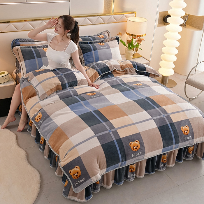 91家纺网 家纺一手货源 找家纺 爱洛家纺 2024新款高克重牛奶绒印花四件套 格子熊