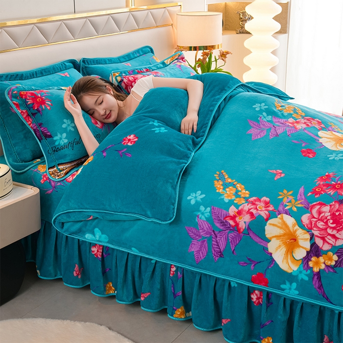 91家纺网 家纺一手货源 找家纺 爱洛家纺 2024新款高克重牛奶绒印花四件套 纷然花语