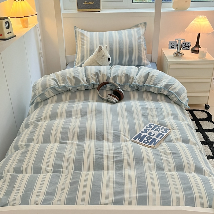 91家纺网 家纺一手货源 找家纺 吉象家纺 2025新款全棉水洗棉三角针学生三件套四件套 青春-浅蓝