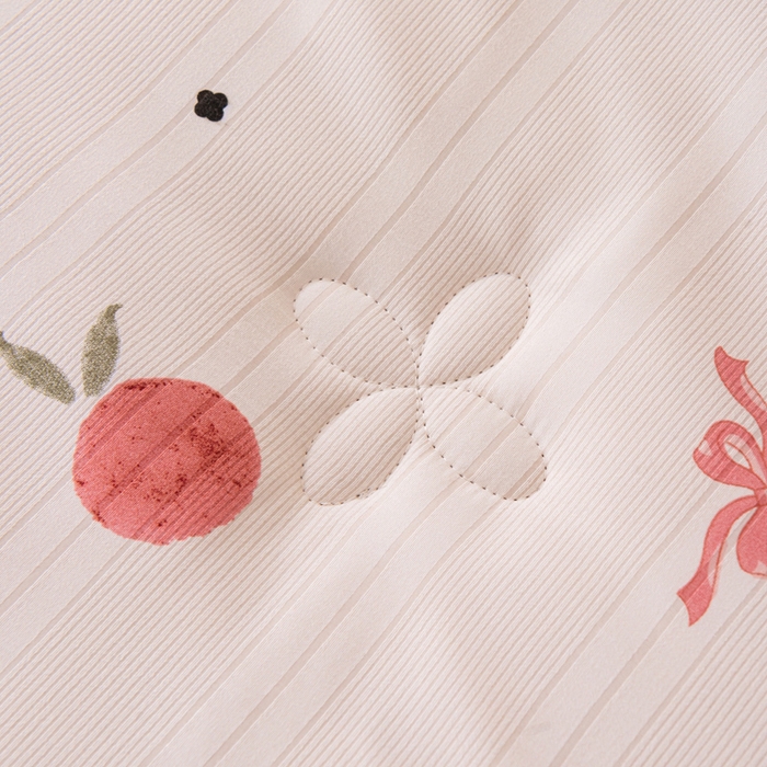 91家纺网 家纺一手货源 找家纺 爱宝被业 2024新款提花云纱棉印花被 蜜桃之恋