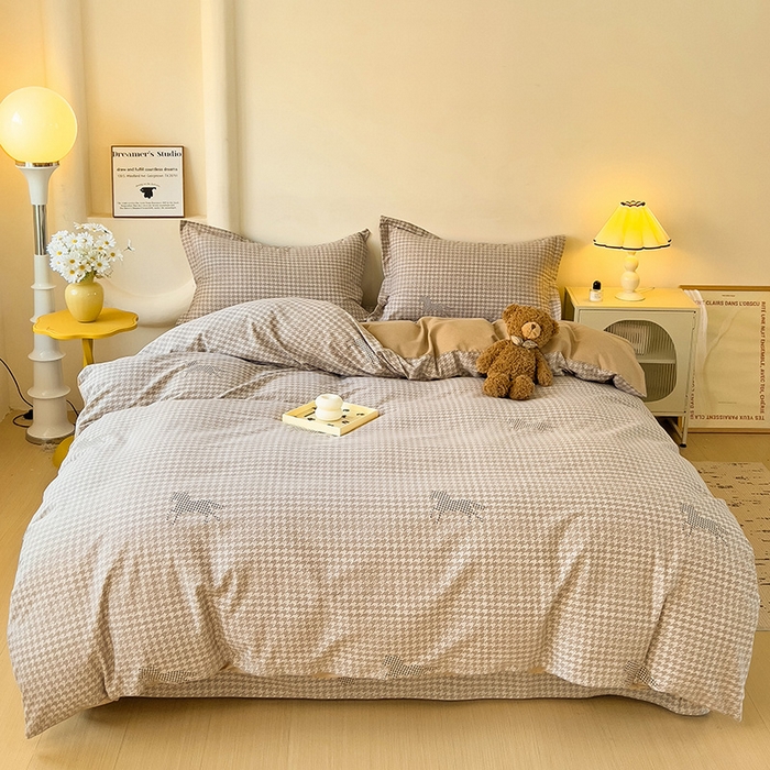 91家纺网 家纺一手货源 找家纺 2024新款全棉印花磨毛系列四件套 摩卡棕