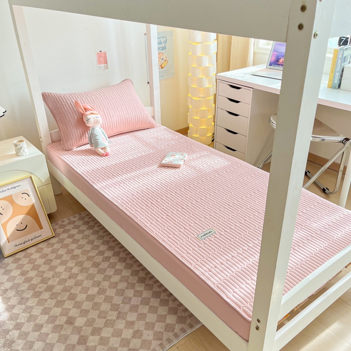 91家纺网 家纺一手货源 找家纺 芬晴家纺 2024新款A类全棉水洗棉大豆棉床笠-漫游（学生床） 漫游-嫩粉