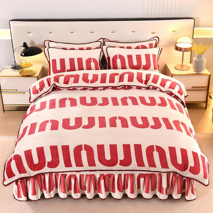 爱洛家纺 2024新款高克重牛奶绒印花四件套 字母派对