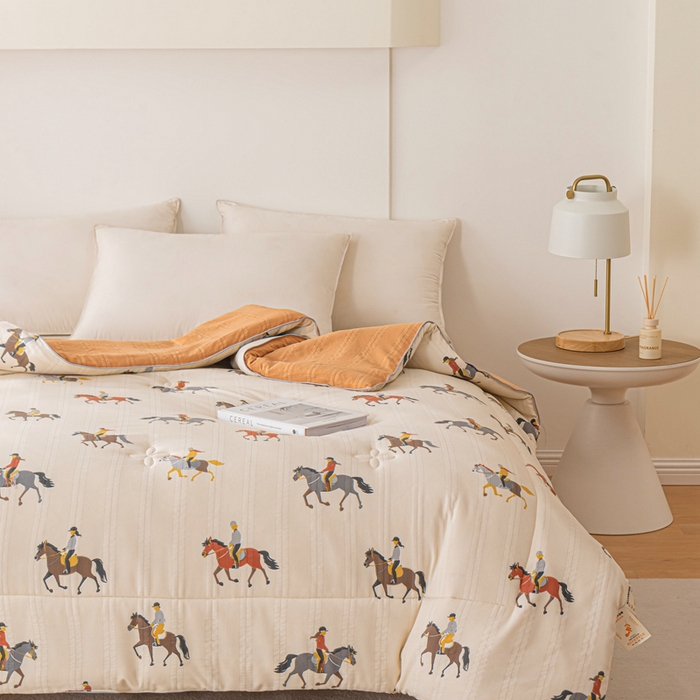 91家纺网 家纺一手货源 找家纺 爱宝被业 2024新款提花云纱棉印花被 马到成功