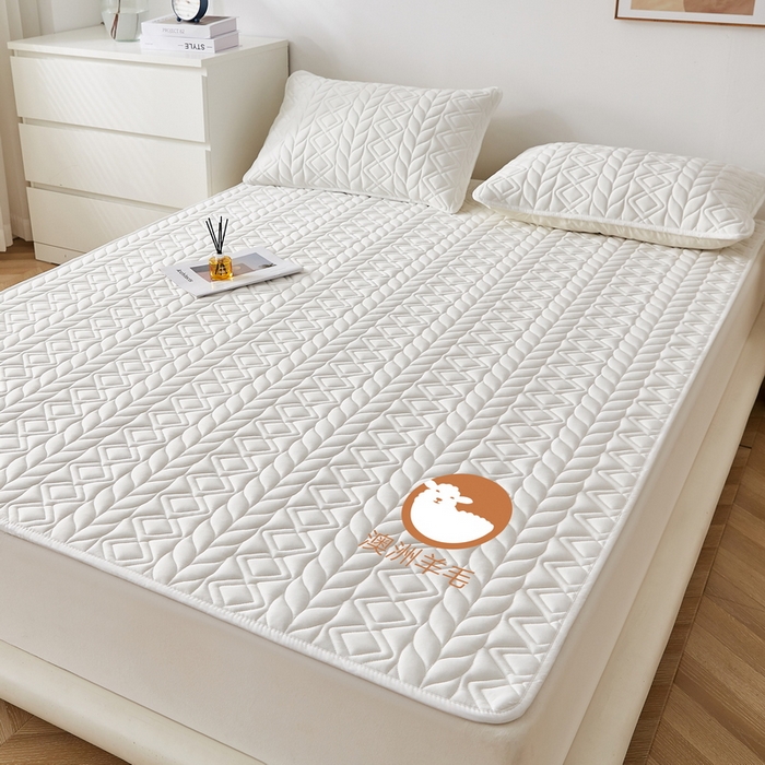 91家纺网 家纺一手货源 找家纺 2024新款水洗棉羊毛床褥大床款-富贵竹系列 富贵竹-白