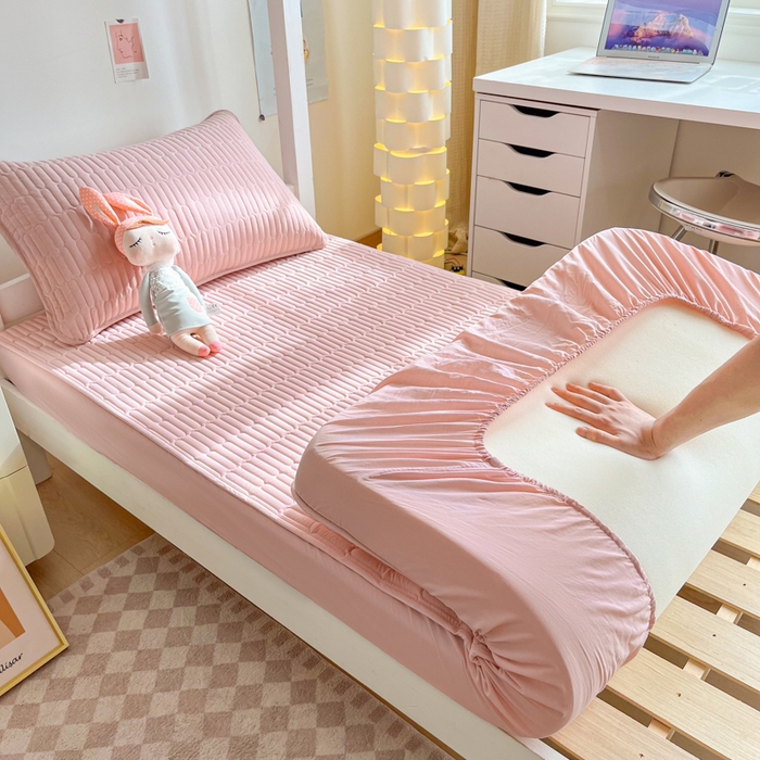 91家纺网 家纺一手货源 找家纺 芬晴家纺 2024新款A类全棉水洗棉大豆棉床笠-漫游（学生床） 漫游-嫩粉