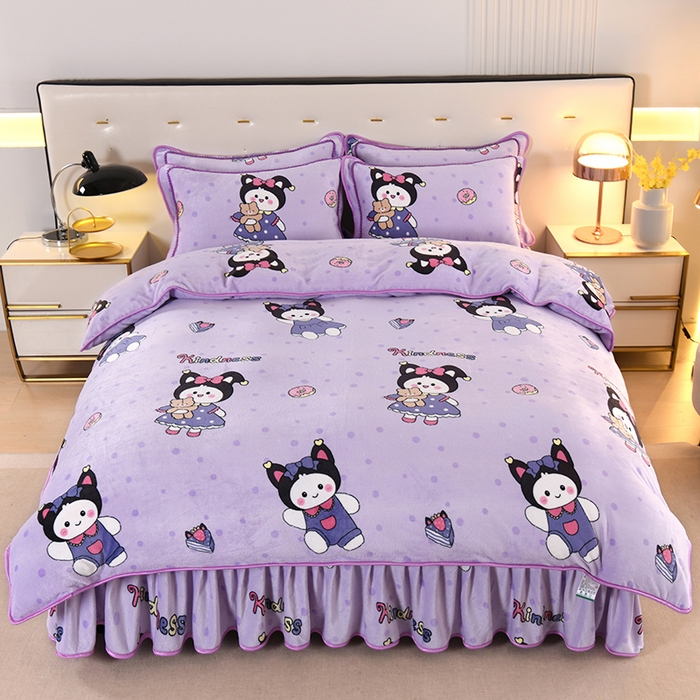 91家纺网 家纺一手货源 找家纺 爱洛家纺 2024新款高克重牛奶绒印花四件套 库洛米-紫