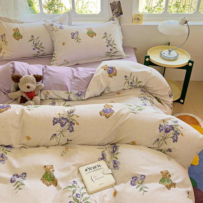 91家纺网 家纺一手货源 找家纺 2024新款全棉印花磨毛系列四件套 萌熊花园