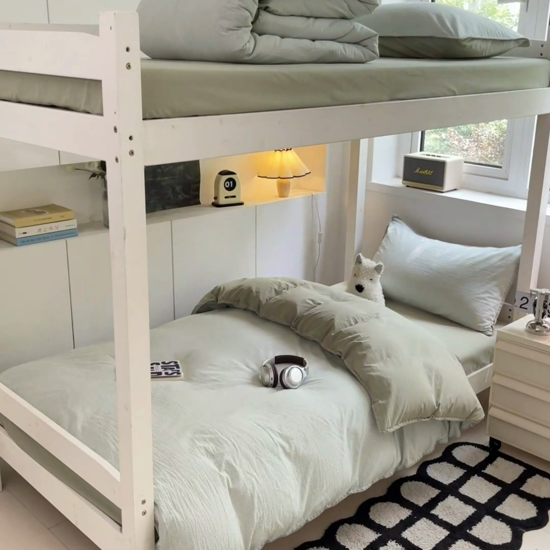 91家纺网 家纺一手货源 找家纺 吉象家纺 2025新款全棉水洗棉三角针学生三件套四件套 秘境-浅绿