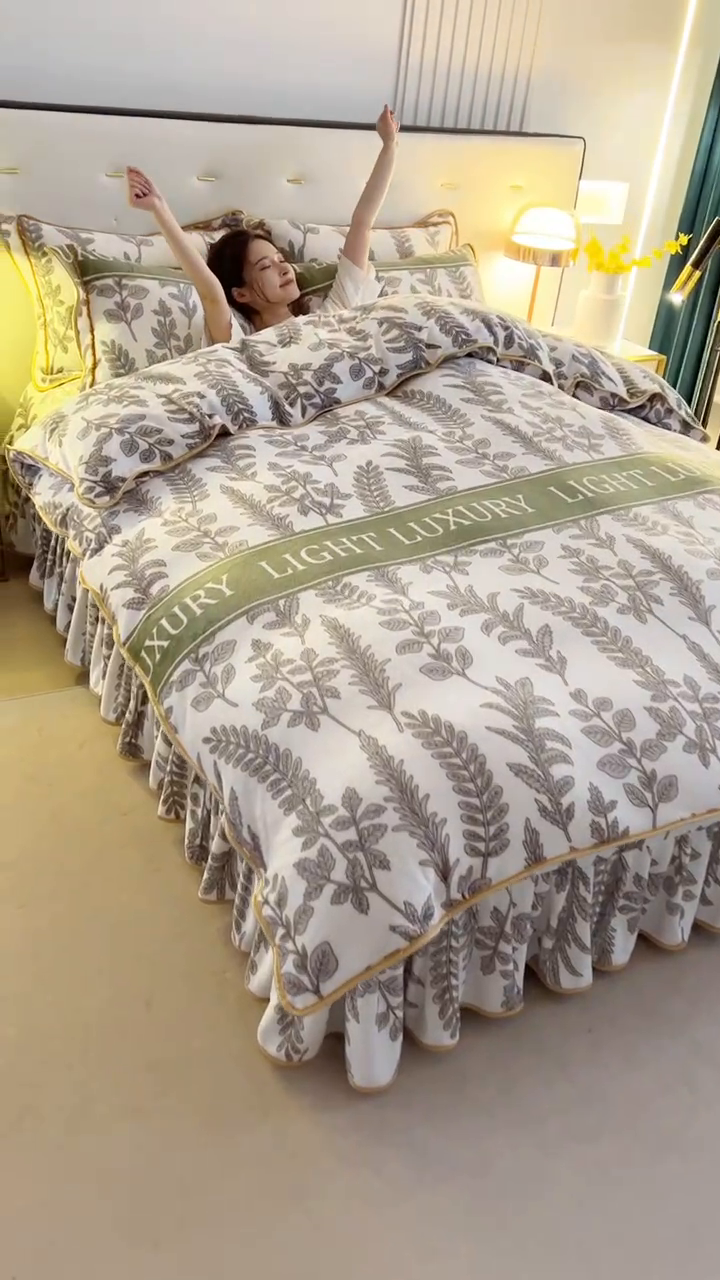 91家纺网 家纺一手货源 找家纺 爱洛家纺 2024新款高克重牛奶绒印花四件套 诗情画意