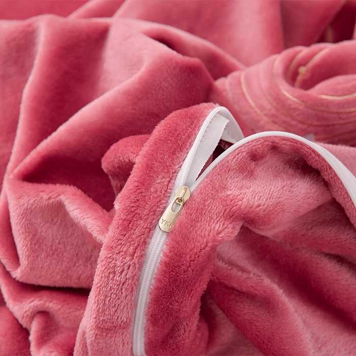 91家纺网 家纺一手货源 找家纺 绒小宣 2025新款高克重牛奶绒刺绣四件套 蝶恋花-豆沙色